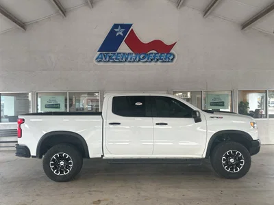 used 2025 CHEVROLET