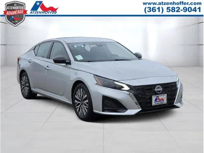 used 2024 NISSAN
