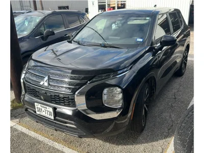 used 2022 MITSUBISHI