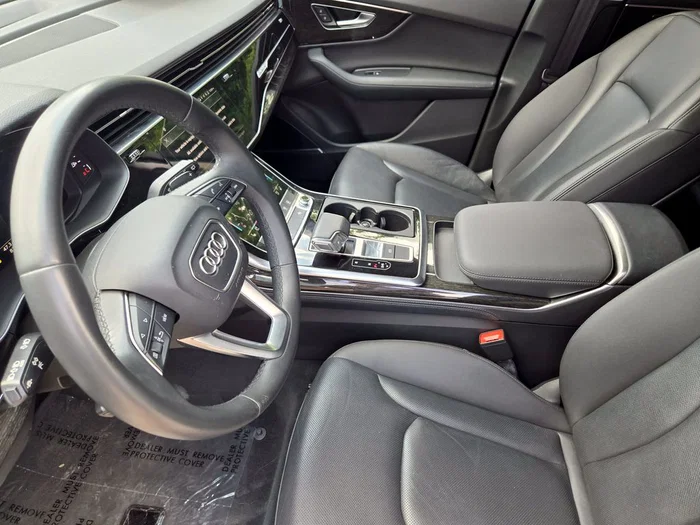 vehicle-img