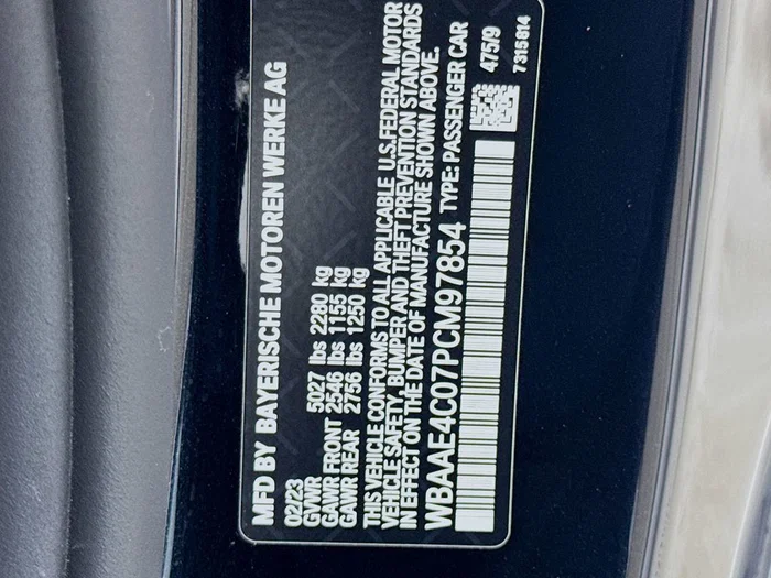 vehicle-img