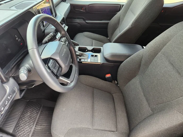 vehicle-img
