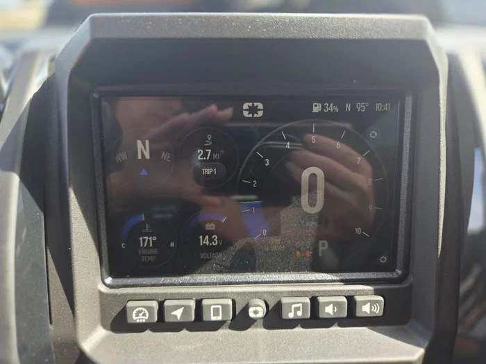 vehicle-img