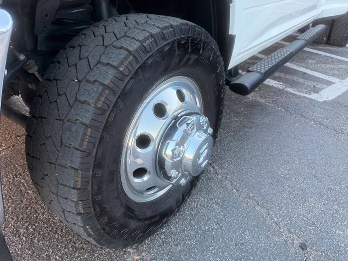 vehicle-img