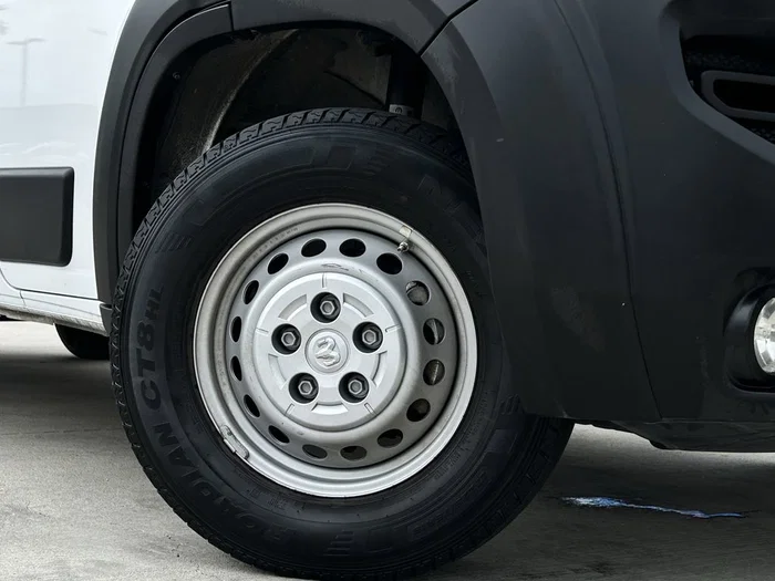 vehicle-img