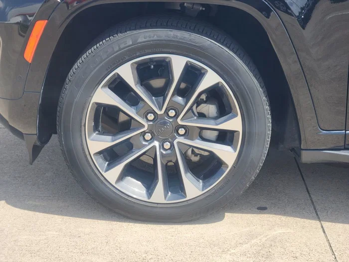 vehicle-img
