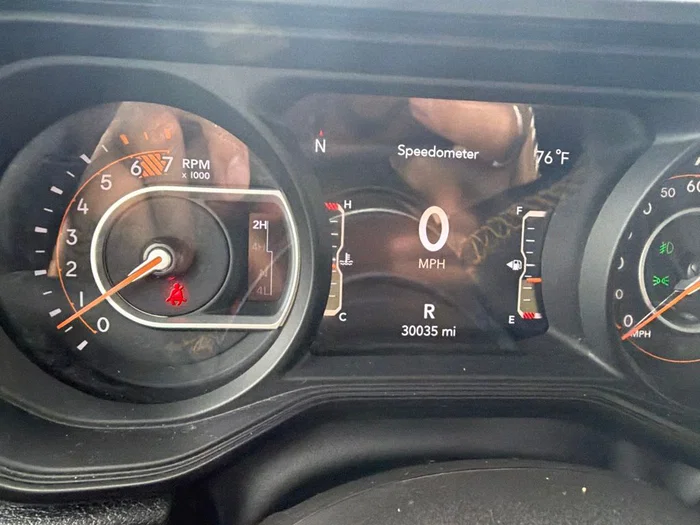 vehicle-img