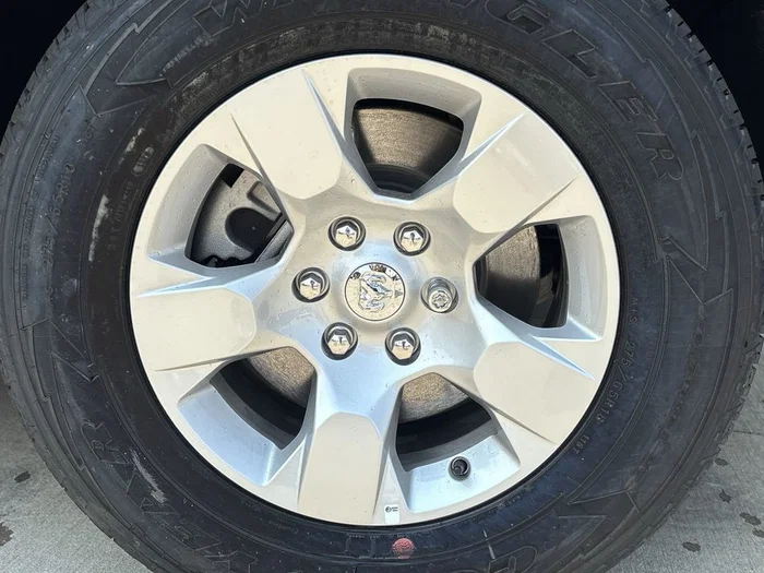 vehicle-img