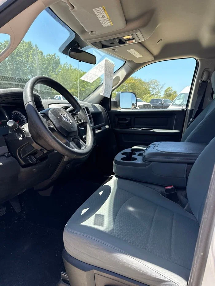vehicle-img
