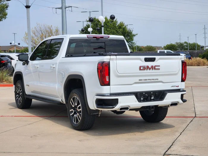 vehicle-img