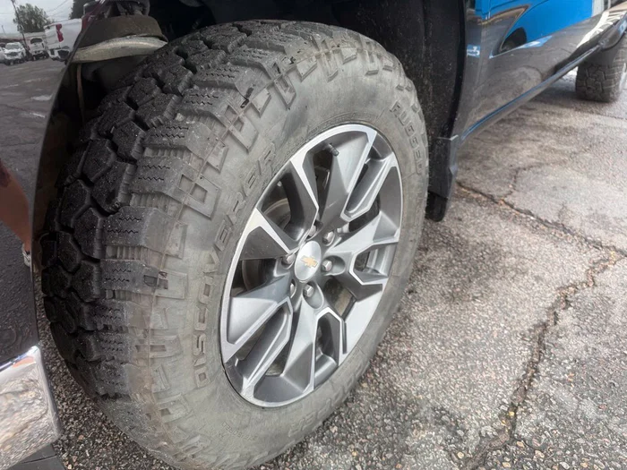 vehicle-img