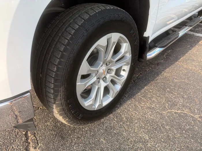vehicle-img