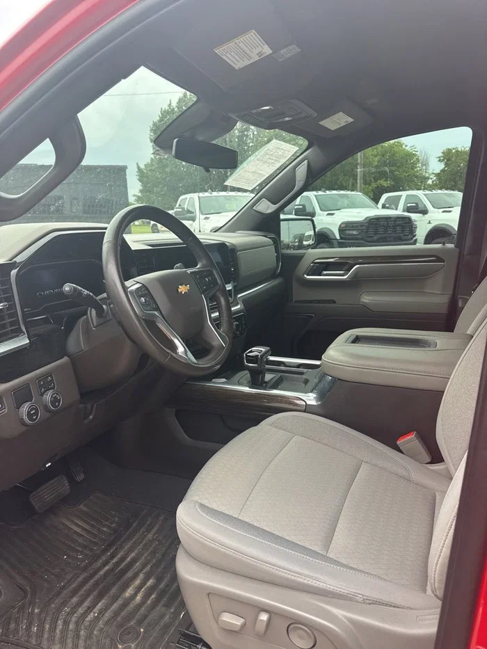 vehicle-img