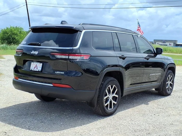 vehicle-img