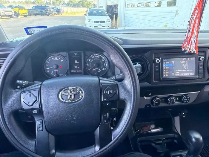 vehicle-img