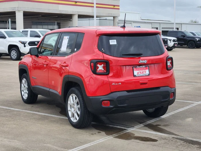 vehicle-img