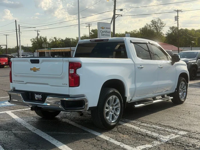 vehicle-img
