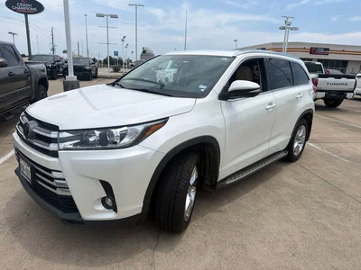 used 2019 TOYOTA