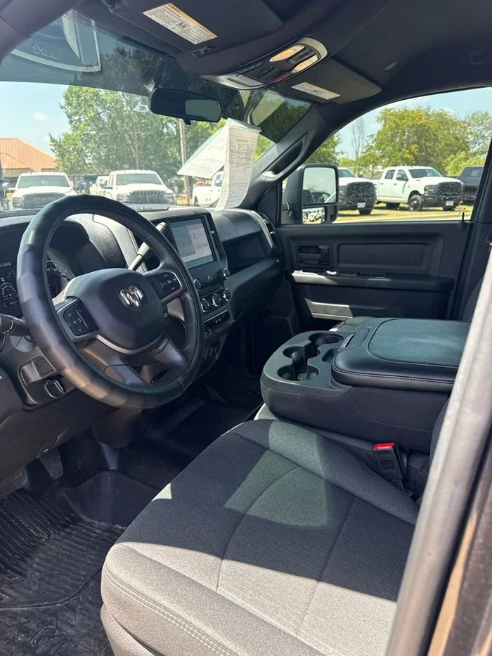 vehicle-img