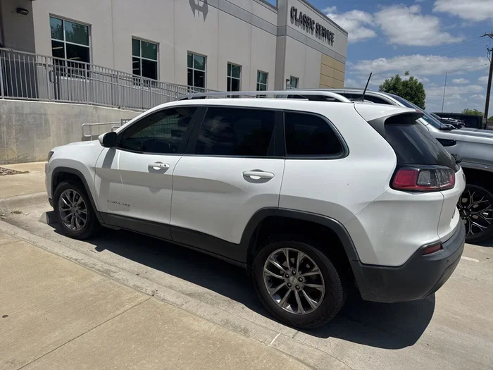 vehicle-img