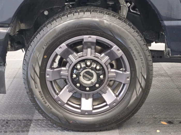 vehicle-img