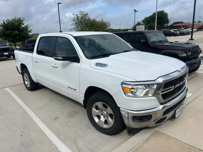 vehicle-img