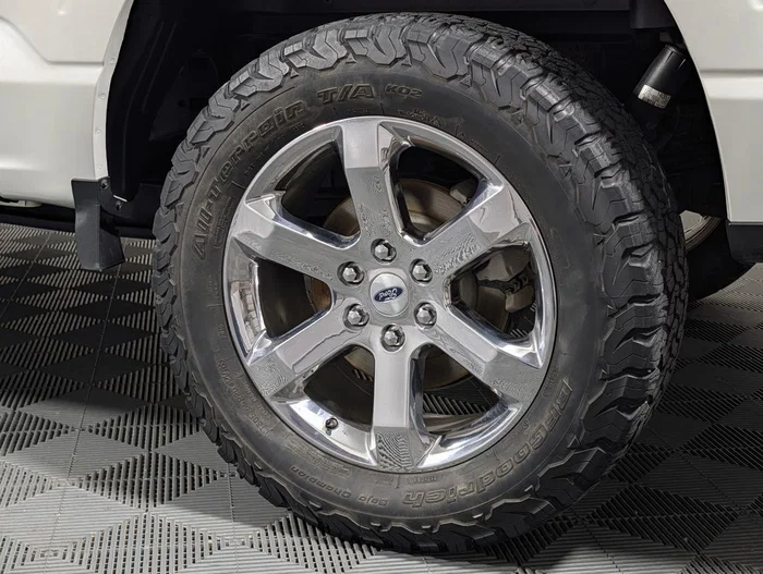 vehicle-img