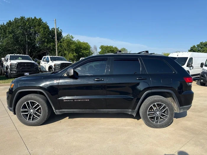 vehicle-img