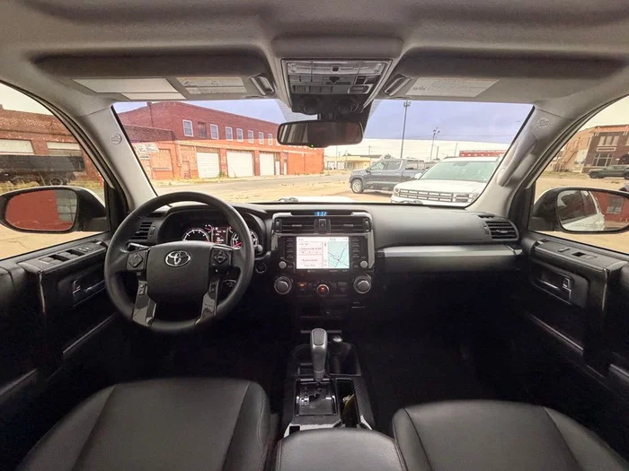 vehicle-img