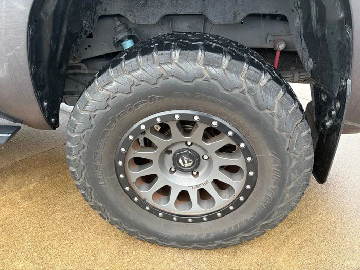 vehicle-img