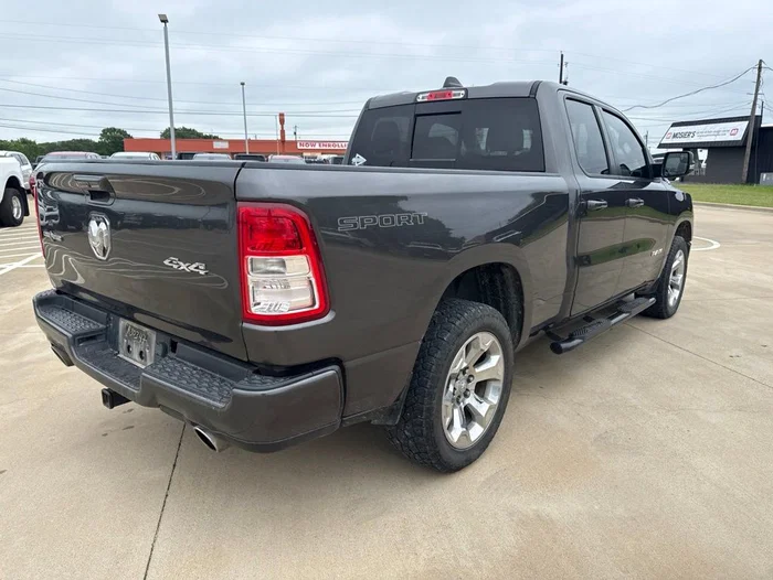 vehicle-img