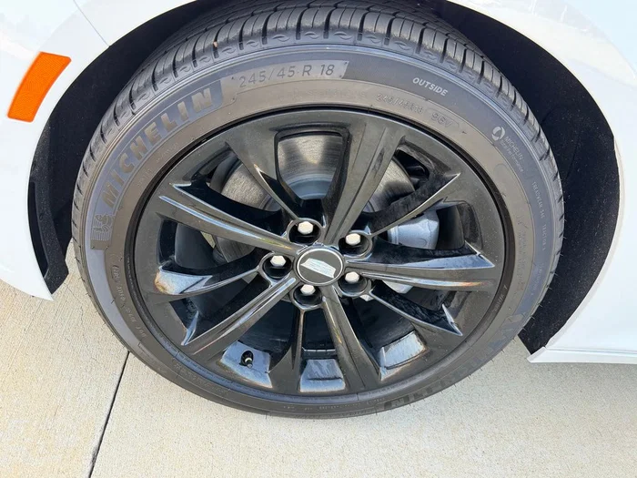 vehicle-img