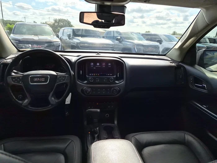 vehicle-img
