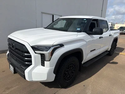 used 2025 TOYOTA