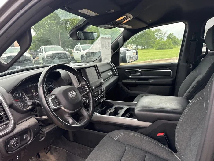 vehicle-img