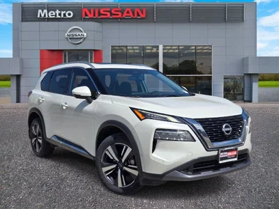 used 2023 NISSAN