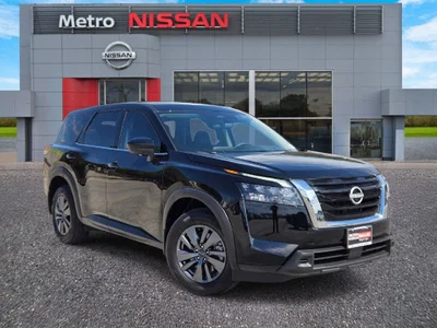 used 2025 NISSAN