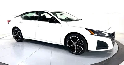 used 2024 NISSAN