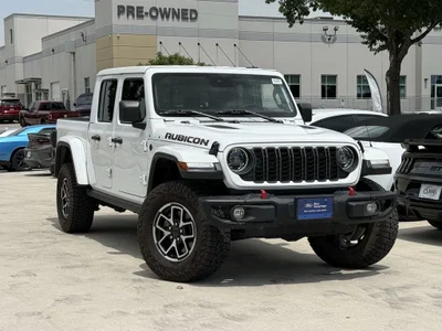 used 2025 JEEP