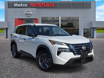 used 2025 NISSAN