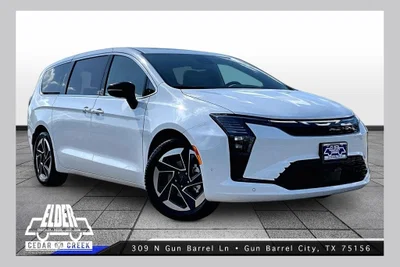 new 2027 CHRYSLER