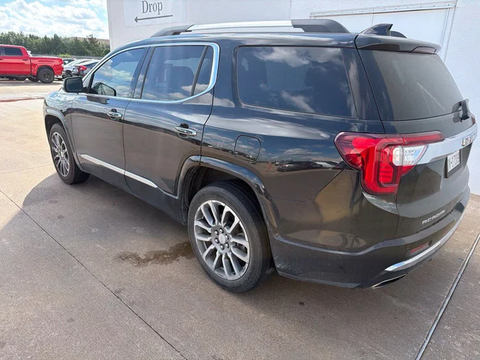 vehicle-img