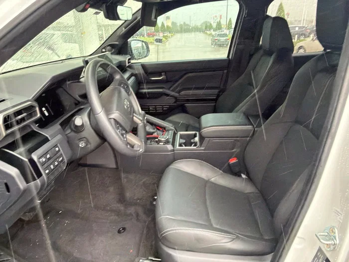 vehicle-img