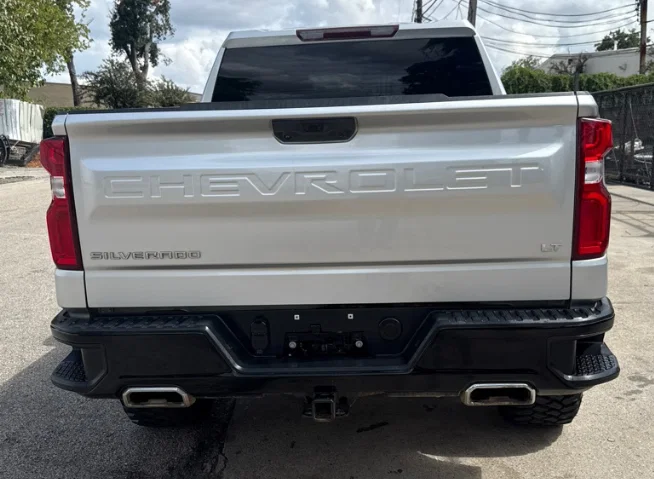 vehicle-img