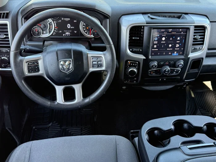 vehicle-img
