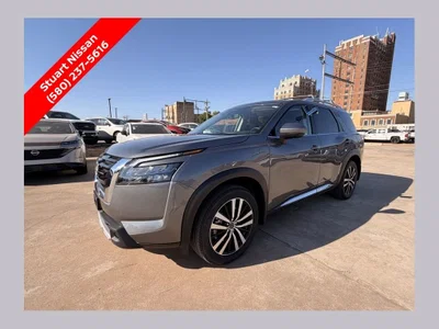 used 2025 NISSAN