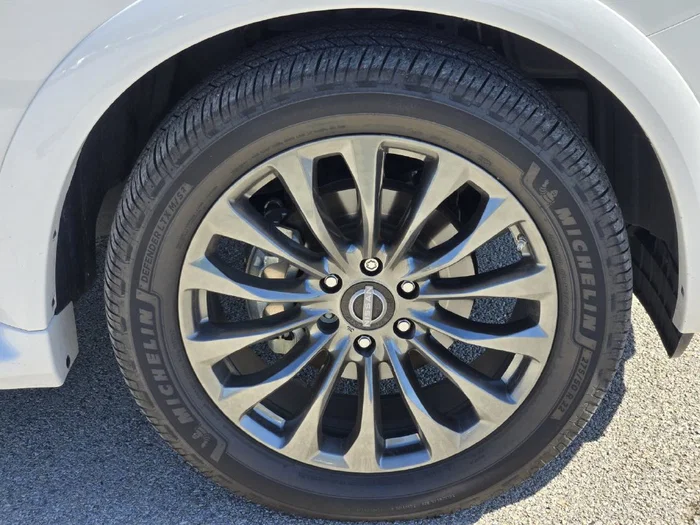 vehicle-img