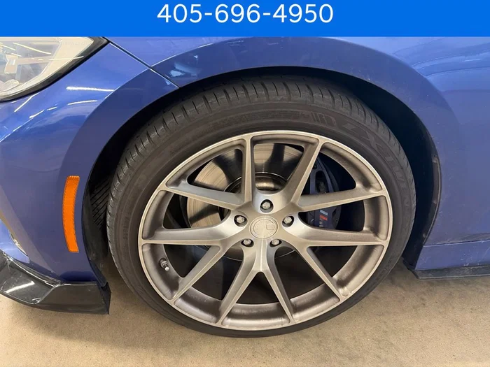 vehicle-img