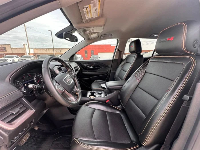 vehicle-img