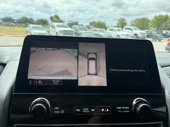 vehicle-img